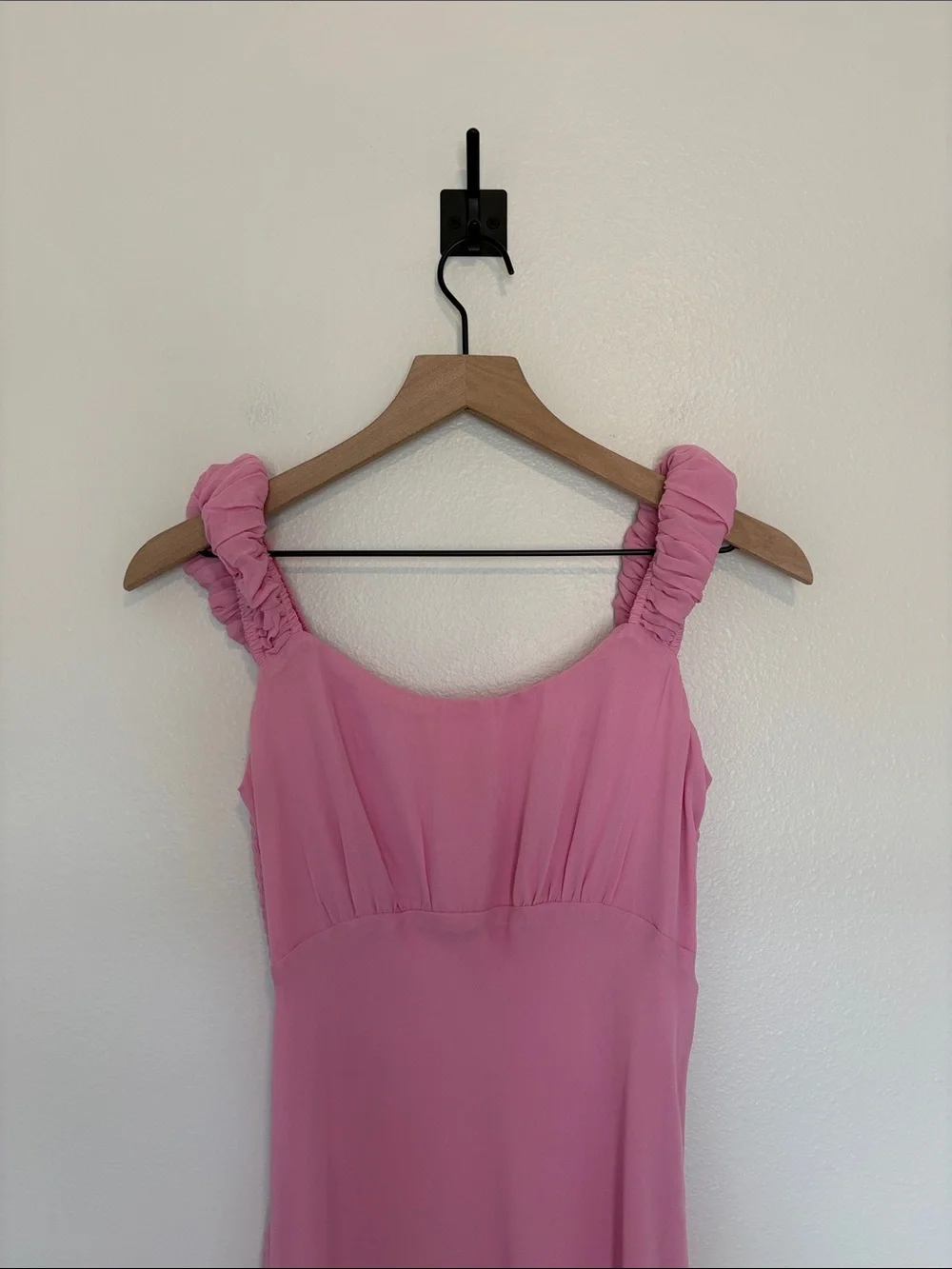 Abercrombie & Fitch Ruched Strap Scoop Crepe Sheath Maxi Dress Pink Medium